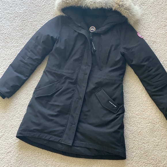 **SOLD** Canada Goose Rossclair Size L Black - Picture 2 of 8